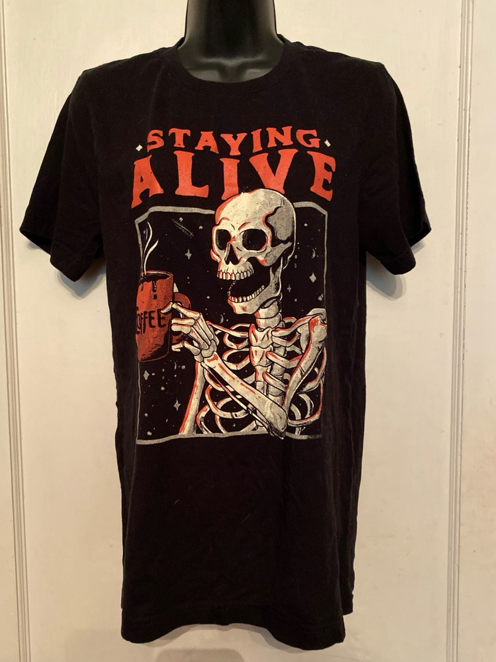 V! Halloween Staying Alive Skeleton Drink Coffee Funny Skeleton T-shirts